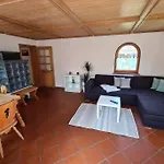 By Toni - Ferienwohnung Mit Garten In Garmisch
